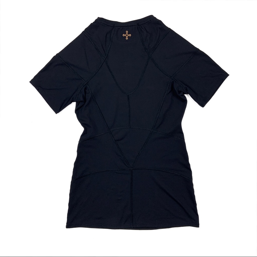 Tommie Copper Women's Pro-Grade Short Sleeve Shirt